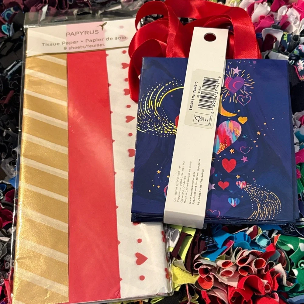 🆕Papyrus Heart Bags And Tissue Bundle